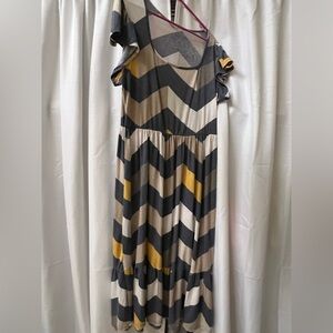 Chevron Patterned Dress with Ruffle Sleeves